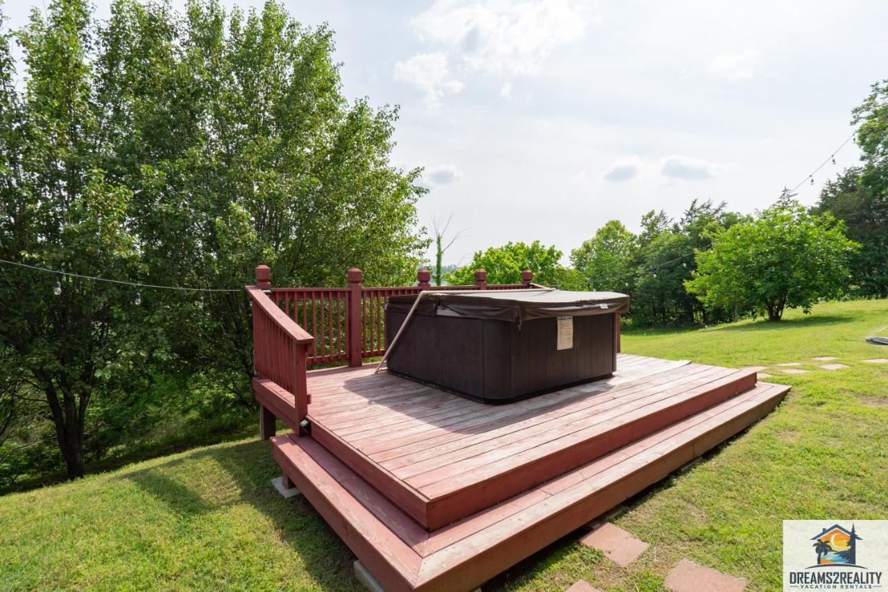 4Br Walk-In - Foosball Table - Hot Tub - Fire Pit - Free Tickets Included - Dv166 Branson Esterno foto
