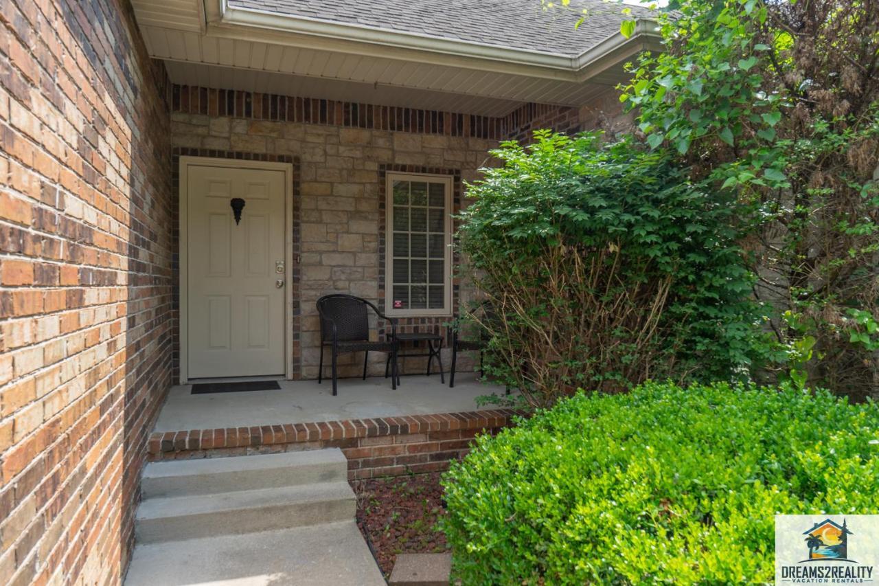 4Br Walk-In - Foosball Table - Hot Tub - Fire Pit - Free Tickets Included - Dv166 Branson Esterno foto